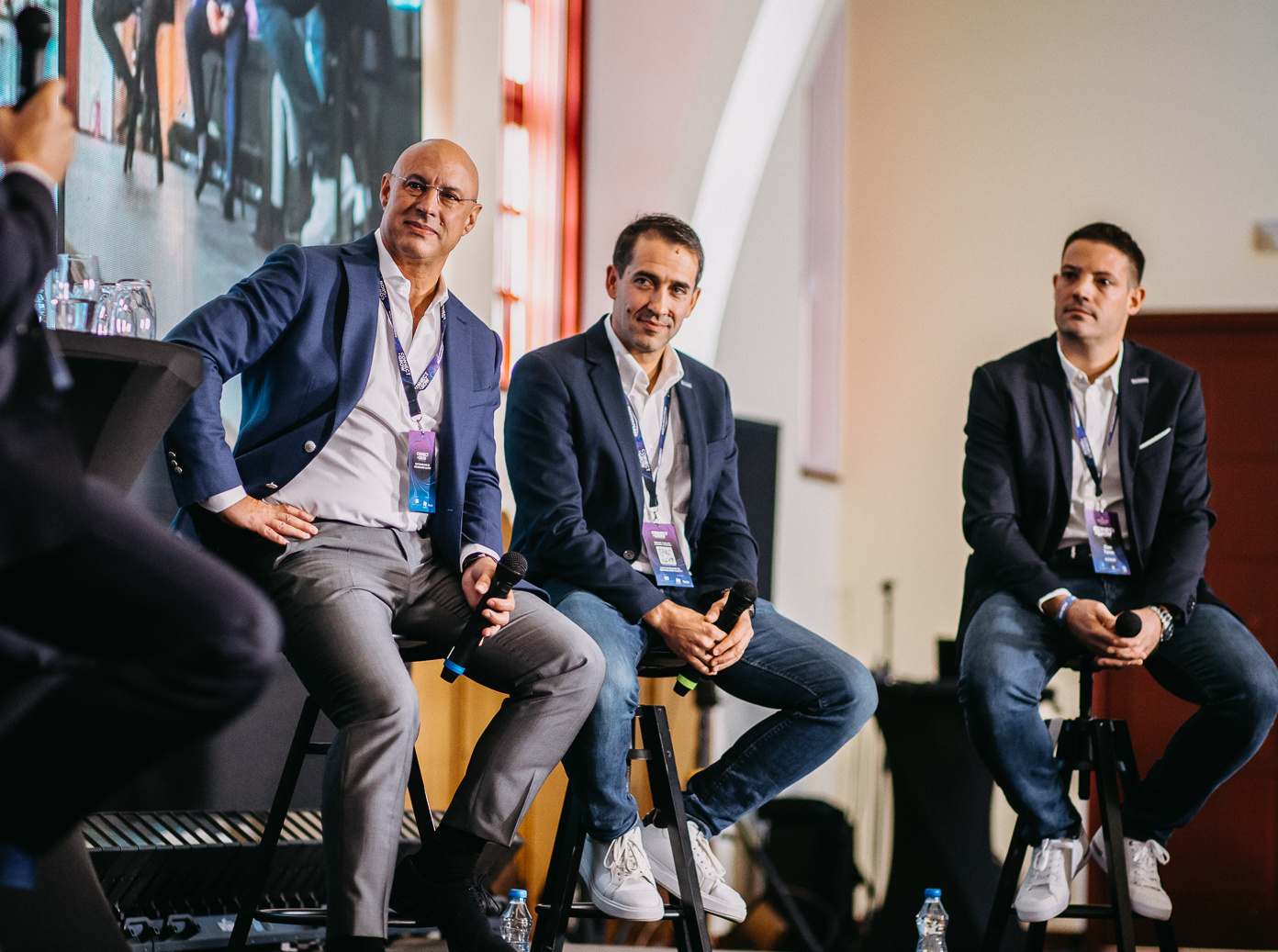 A törött láb és a kék bögre